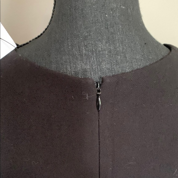 Club Monaco black dress with cutout - Picture 5 of 7